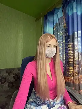 SophieBlackwood webcam