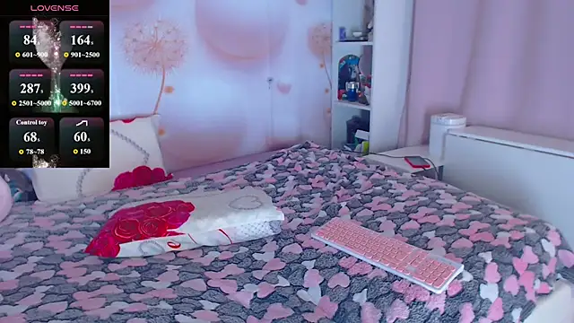 mooncandygirl webcam