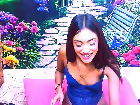 IndianPretty14u2Luv webcam