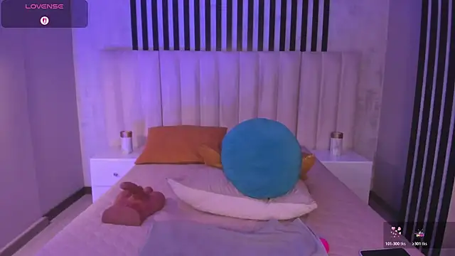 ViolettHansson webcam