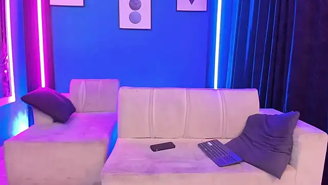 Marcus_and_Tony webcam