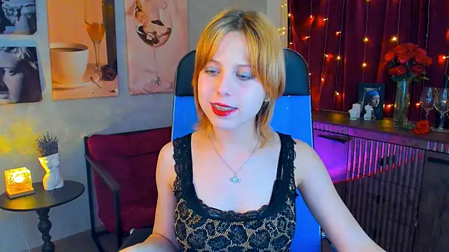 VivienneHebert webcam