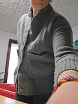 IsabelleCraft webcam