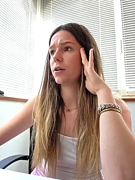 lucie_mehott live sex cam