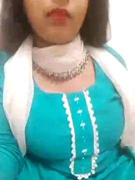 Webcam Model (Babe_Doll04)  is live.Free join now!