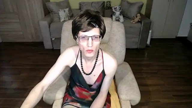 clementine - Clementine's free webcam - UK Sex Cams