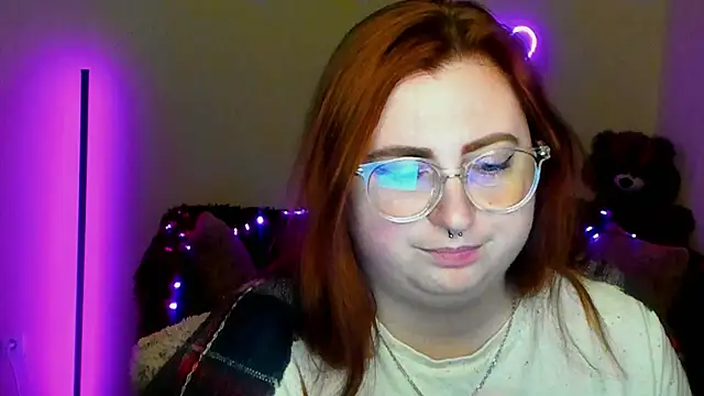 Alicia_love00 webcam