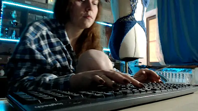 pa1e_pr1ncess webcam