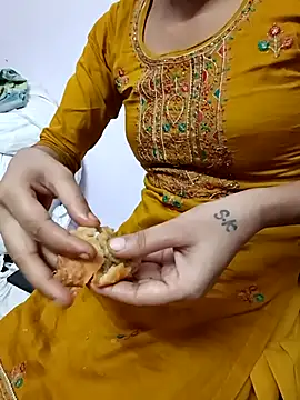 KumarSilencesex21 webcam