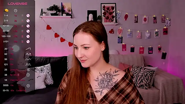 velvet_cherry_ webcam