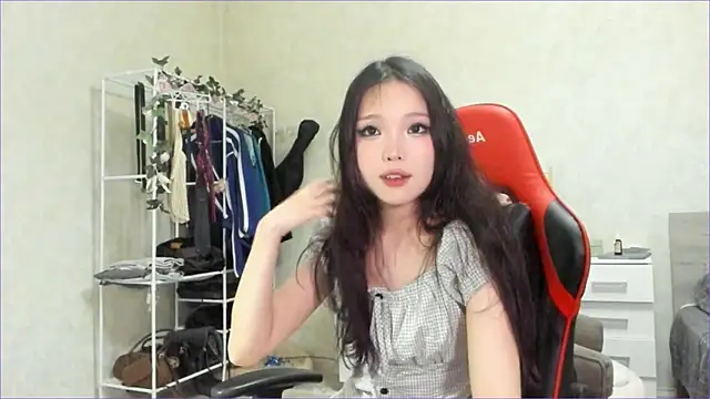 wastforu (F young) - naked dance