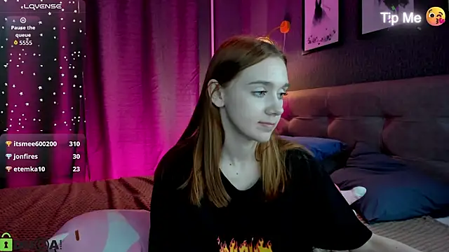 Lesi_Moonie01 webcam