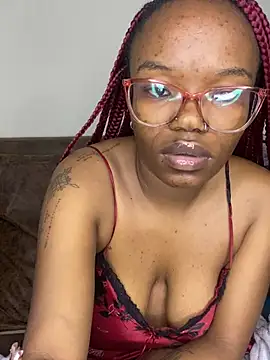 YummyMelanin117 webcam