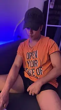 DarkMuscleBoyX webcam