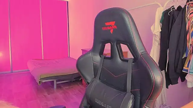 just_fucked777 webcam