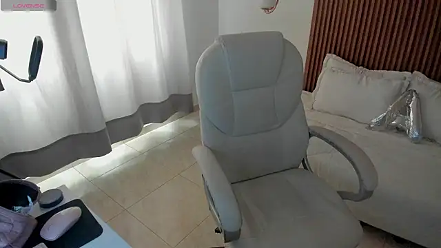 Gingerr_Bliss webcam