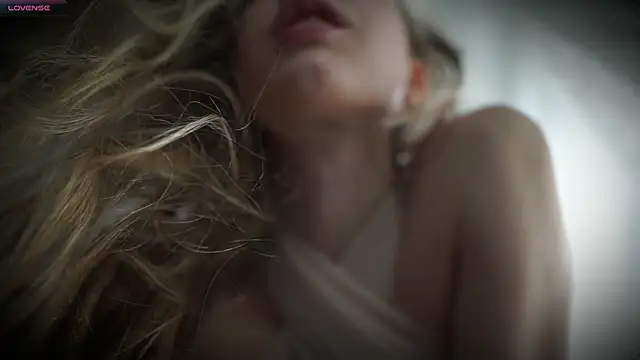 _Phantom_thread_ webcam