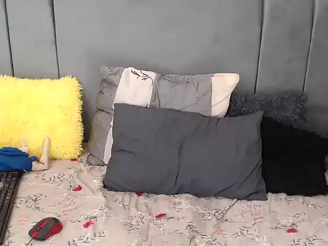 SweetPussyPiexx20 webcam