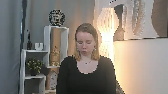 jeniceel - JeniceEl's free webcam - UK Sex Cams