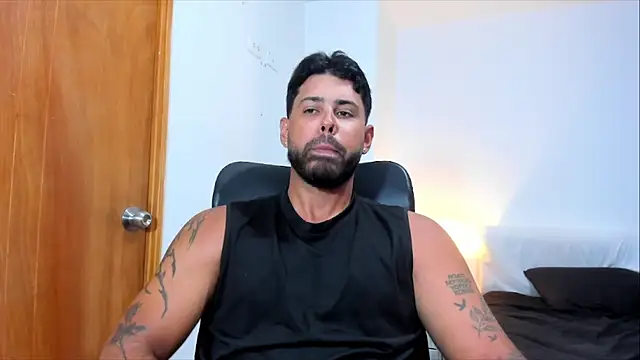 Justyn_Torres webcam