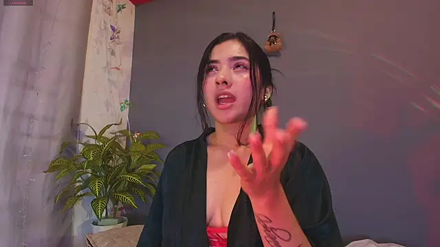 adara_johnson__ webcam