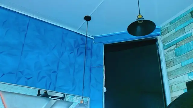 Oliver_Jamees webcam