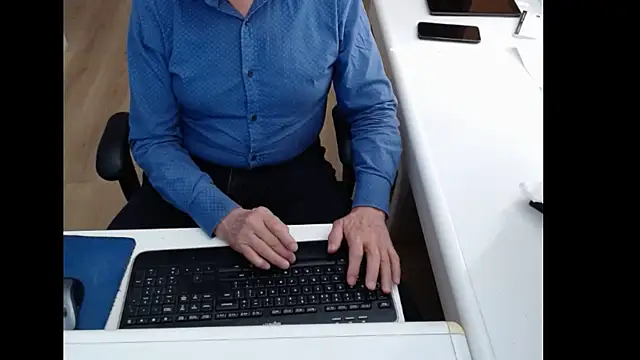 dutchpornking (M grandpa) - A new car. Can we manage it?