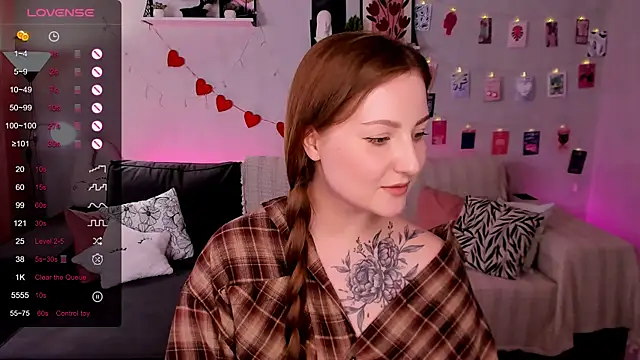 velvet_cherry_ - Velvet_cherry_'s free webcam - UK Sex Cams