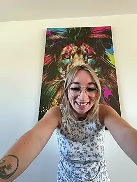 Giuliana_baby webcam