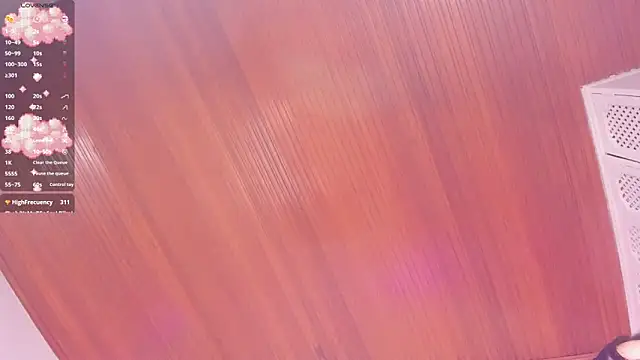 elodie_walker webcam