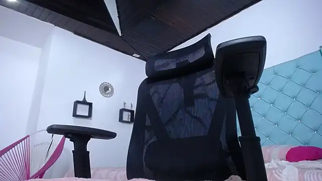 kathe-mills235 webcam