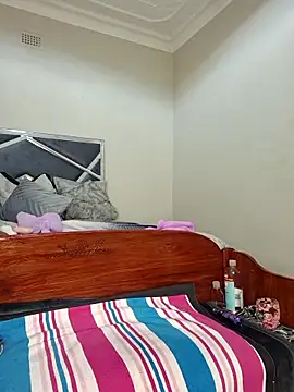 ThickianaRider webcam