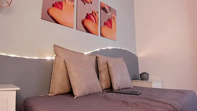 cannelasmith (F teen) - plug anal baby😈