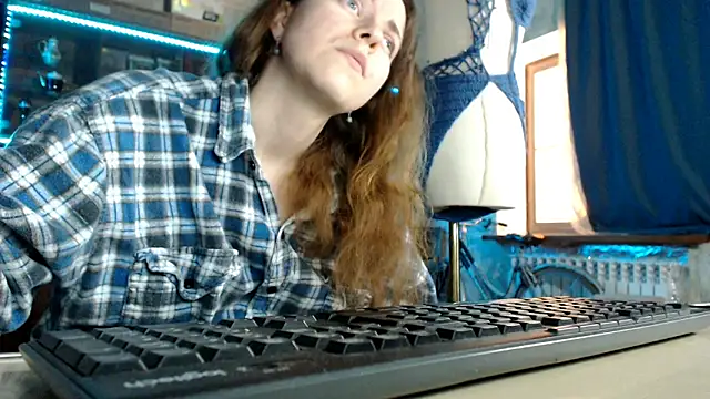 pa1e_pr1ncess webcam