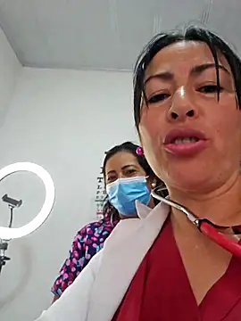 justsamantha_ (G teen) - FINGERS IN MARIA THE ASSISTANT'S CUNT