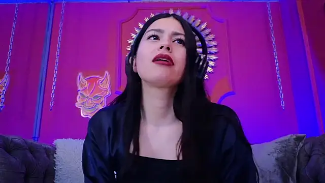 Julieta_Russell webcam