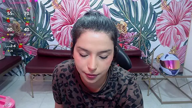 Small_naughty_ webcam