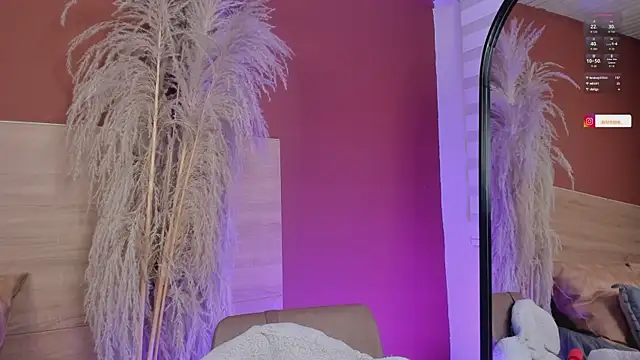 ariana_rosse__ webcam