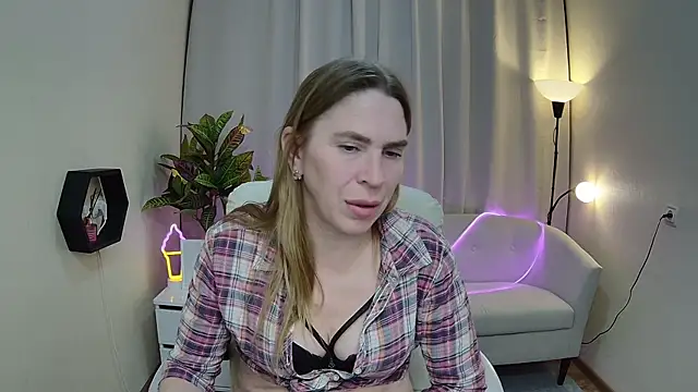 TessaDaybreak webcam