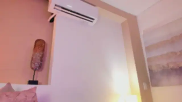 _victoria_lee webcam