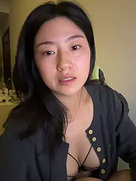 Olivia_PINK0322 webcam