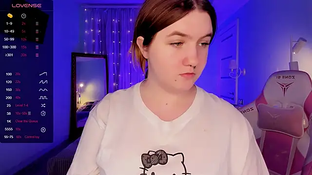 lovelyy_julia webcam