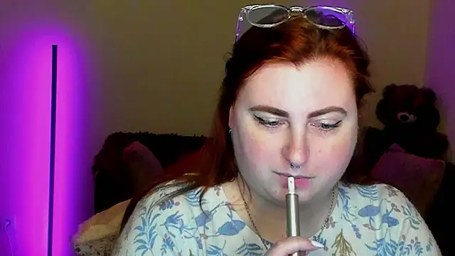 Alicia_love00 webcam