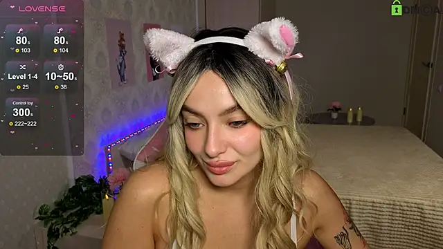 Emily_Bloom_119 webcam