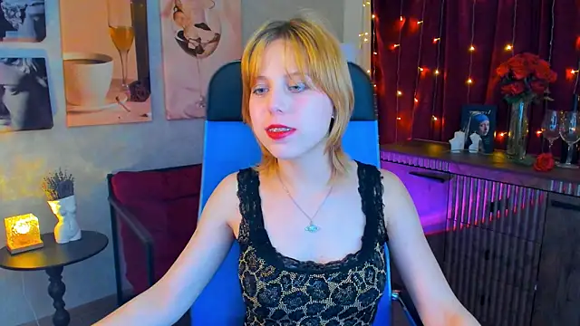 VivienneHebert webcam