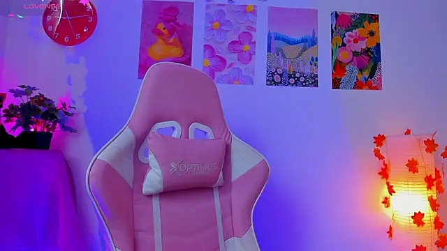 _Moon_Johnson webcam