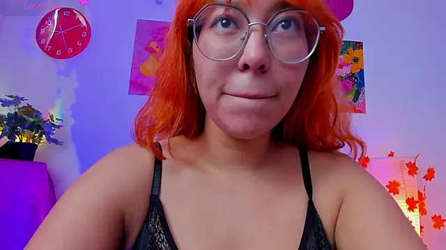 _Moon_Johnson webcam