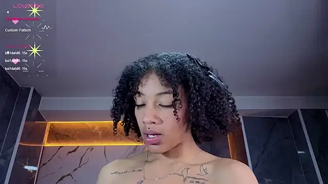 Violeth_b webcam