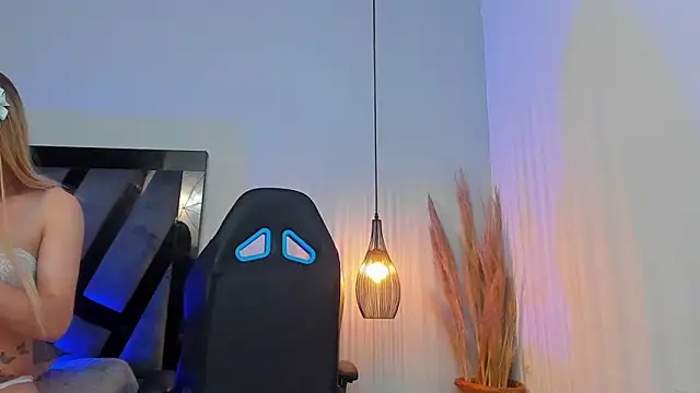 antonella_zapata webcam