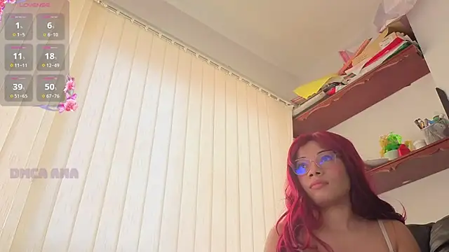 Big_titssplay webcam